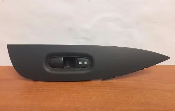 Nissan Qashqai Electric window control switch 809614EA0AX 11671