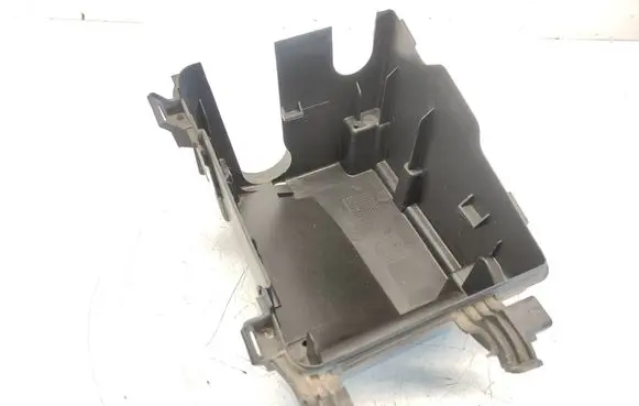 Citroen C4 II Picasso Fuse box set 9804681780