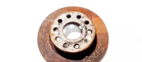 Volkswagen Golf V Rear brake disc neventiliuojamas