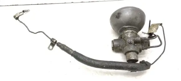 Citroen C6 Air suspension valve block 9684379580