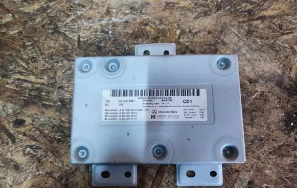 Mercedes-Benz E C207 W207 Other control units/modules A2049015902 A2049020701 A2219015903