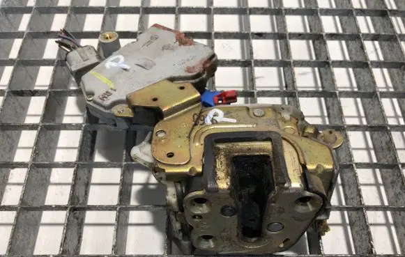 Front door lock