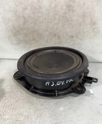 Audi A3 S3 8P Front door speaker 8p0035411c