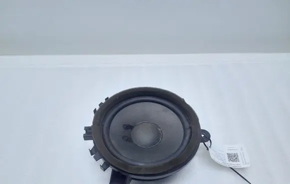 Volvo XC60 Front door speaker 30657445