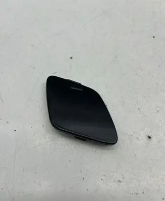 Mercedes-Benz V Class W447 Front tow hook cap/cover BZ04181021A