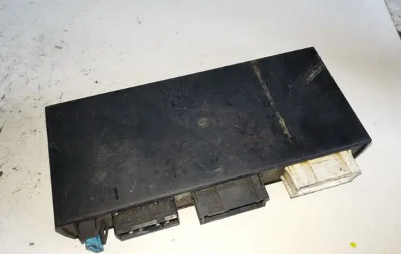 BMW 7 E32 Comfort/convenience module 8366229