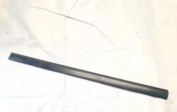 Mercedes-Benz C W202 Front door trim (molding) 2026900362