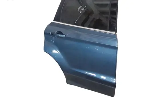Ford Kuga II Rear door 2037571