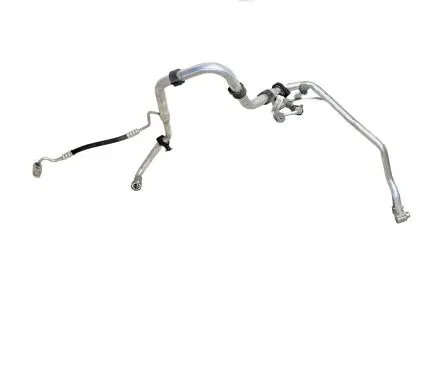 Chevrolet Equinox Air conditioning (A/C) pipe/hose 84761079