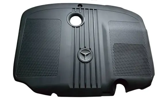 Mercedes-Benz E W212 Engine cover (trim) A6510101467