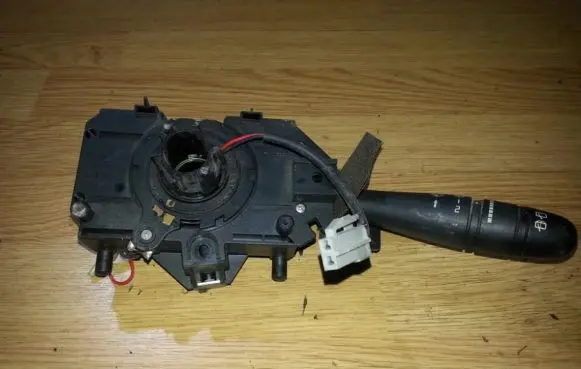 Renault Laguna I Wiper control stalk 7700832540