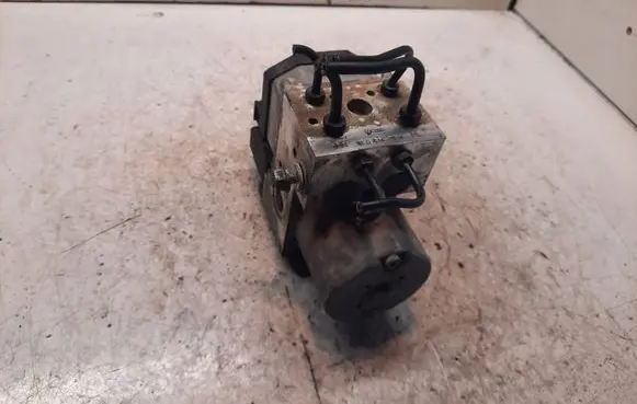 Audi A6 S6 C5 4B ABS Pump 8E0614111H