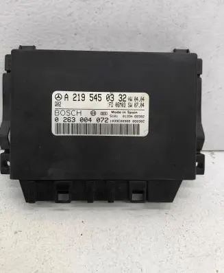 Mercedes-Benz CLS C219 Parking PDC sensor A2195450332 1039E00908 0263004072