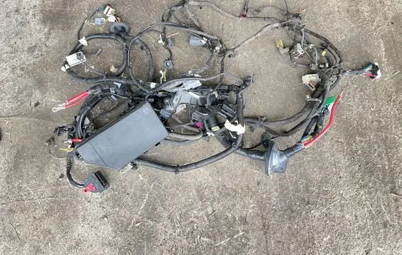 Volvo XC40 Other wiring loom 32359479 PA6GF10M20
