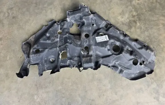 BMW X5 G05 Front seatbelt buckle 7434353
