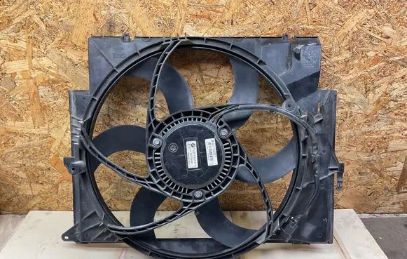 BMW 3 E90 E91 Electric radiator cooling fan 500063600 6937515 5020335