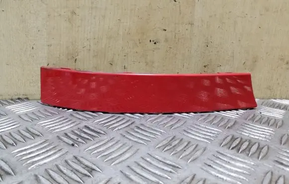 Rear/tail light trim molding