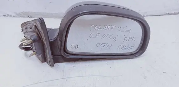 Mitsubishi Galant Front door electric wing mirror