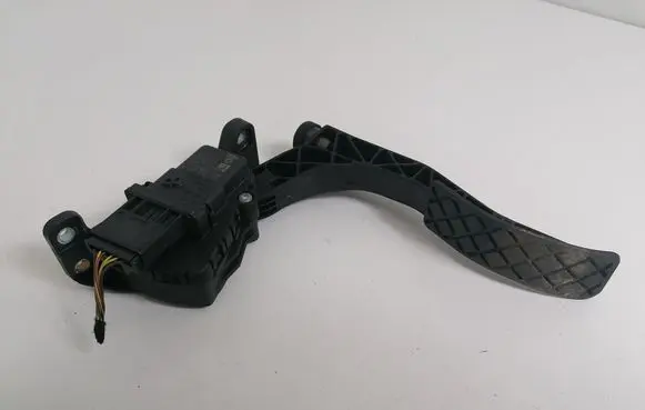 Audi A6 S6 C6 4F Accelerator throttle pedal 4F1723523A