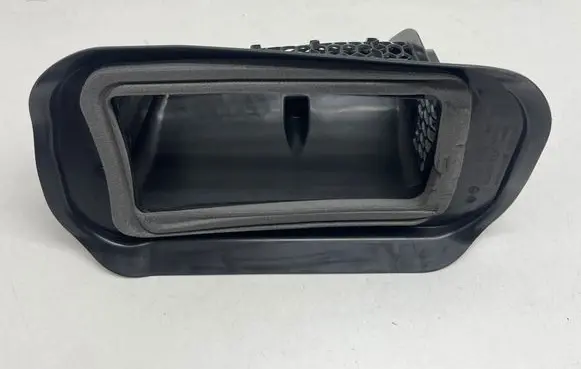 BMW X3 G01 Air micro filter air duct channel part 9364878 64319364878 22359811