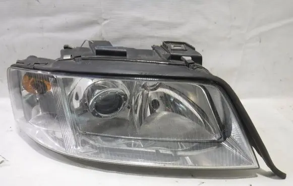 Audi A6 S6 C5 4B Headlight/headlamp 1EL008310081 4B0941030Q