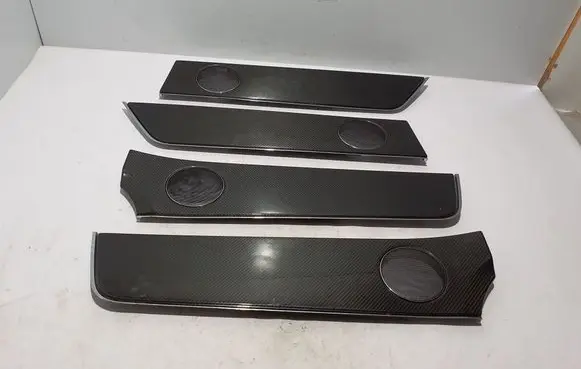 Jaguar XJ X351 Front door trim bar 