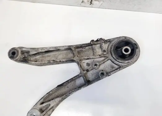 Volvo S80 Engine mount bracket 3524347