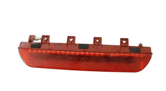 KIA Sportage Third/center stoplight