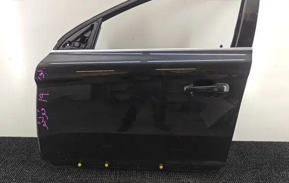 Volvo XC60 Front door 