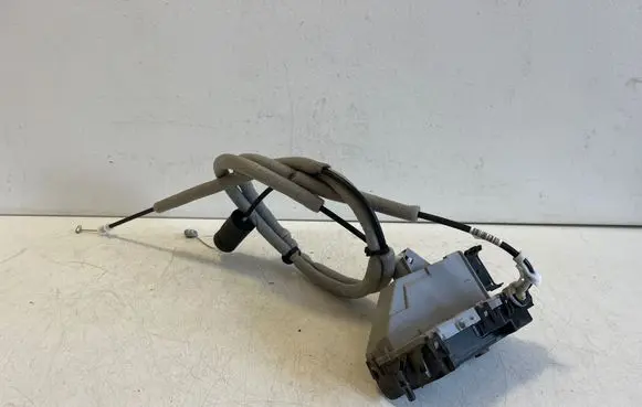 Opel Vivaro Sliding door lock 16942528
