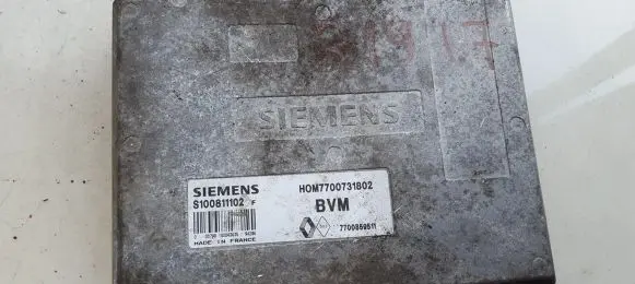 Renault 19 Engine control unit/module h0m7700731802 hom7700731802