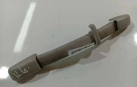 Toyota Avensis Verso Rear interior roof grab handle 