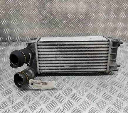Peugeot 3008 I Intercooler radiator 9684212480