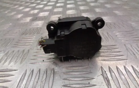 Fiat Croma A/C air flow flap actuator/motor 520280706