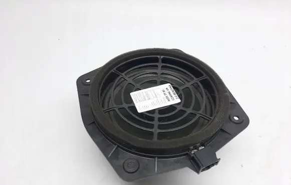 Audi TT TTS Mk2 Rear door speaker 8J0035411