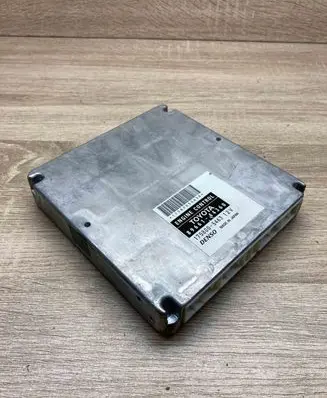 Toyota Avensis Verso Engine control unit/module ECU 8966144360 1758005463