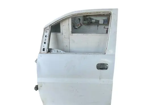 Hyundai H-1, Starex, Satellite Front door