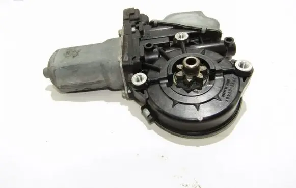 Toyota Prius (XW30) Rear door window regulator motor 8571047080
