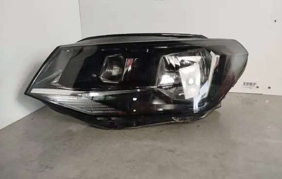 Volkswagen Caddy Rear/tail lights 1ed012286 2K1941015A