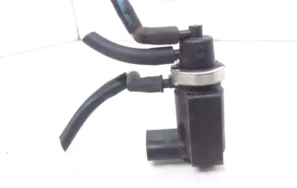 Audi A6 S6 C5 4B Turbo solenoid valve 059906627B 72290322
