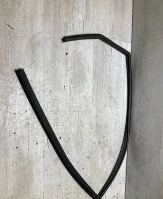 Rubber seal rear door