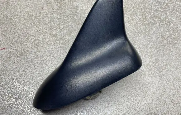 Opel Insignia A Radio antenna 13322182