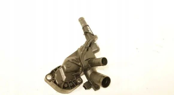 Renault Captur Thermostat housing Array