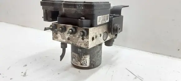Hyundai i40 ABS Pump 01115386ABB I52GAI1G1523A29 5894