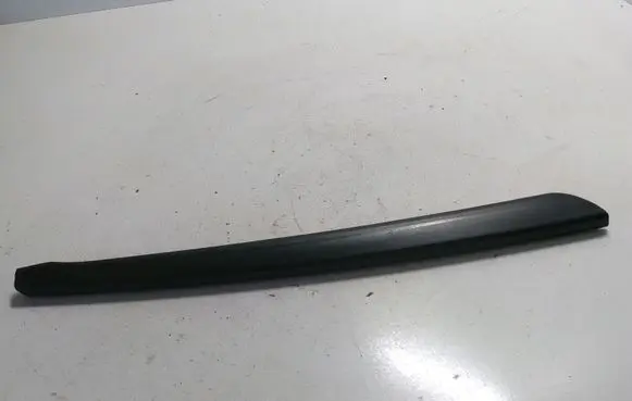Toyota Verso Rear side glass trim 756410F010