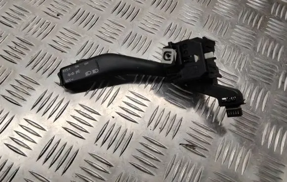 Volkswagen Touran I Indicator stalk 1K0953513A 01103501 10350141365208