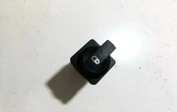 Citroen C4 I Central locking switch button 96476626xt