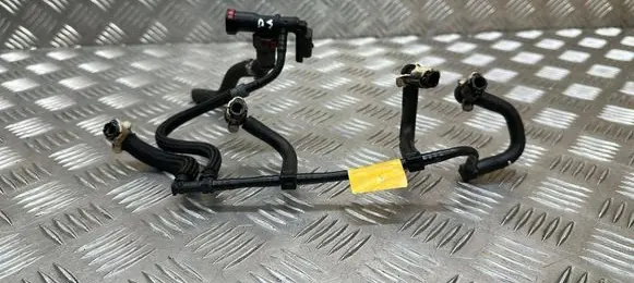 Renault Megane III Fuel return line/hose 166714557R