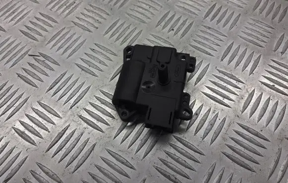Ford Focus A/C air flow flap actuator/motor XS4H-19E616-AC