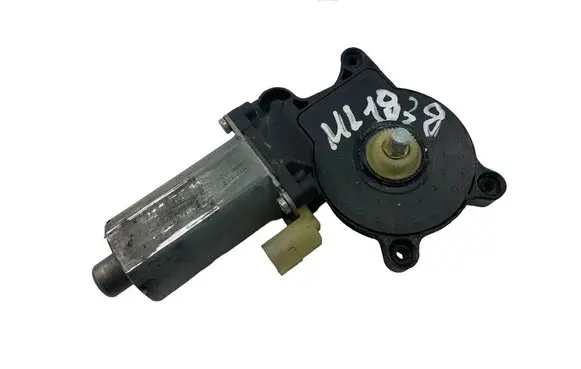 Volvo S60 Rear door window regulator motor 0130821776